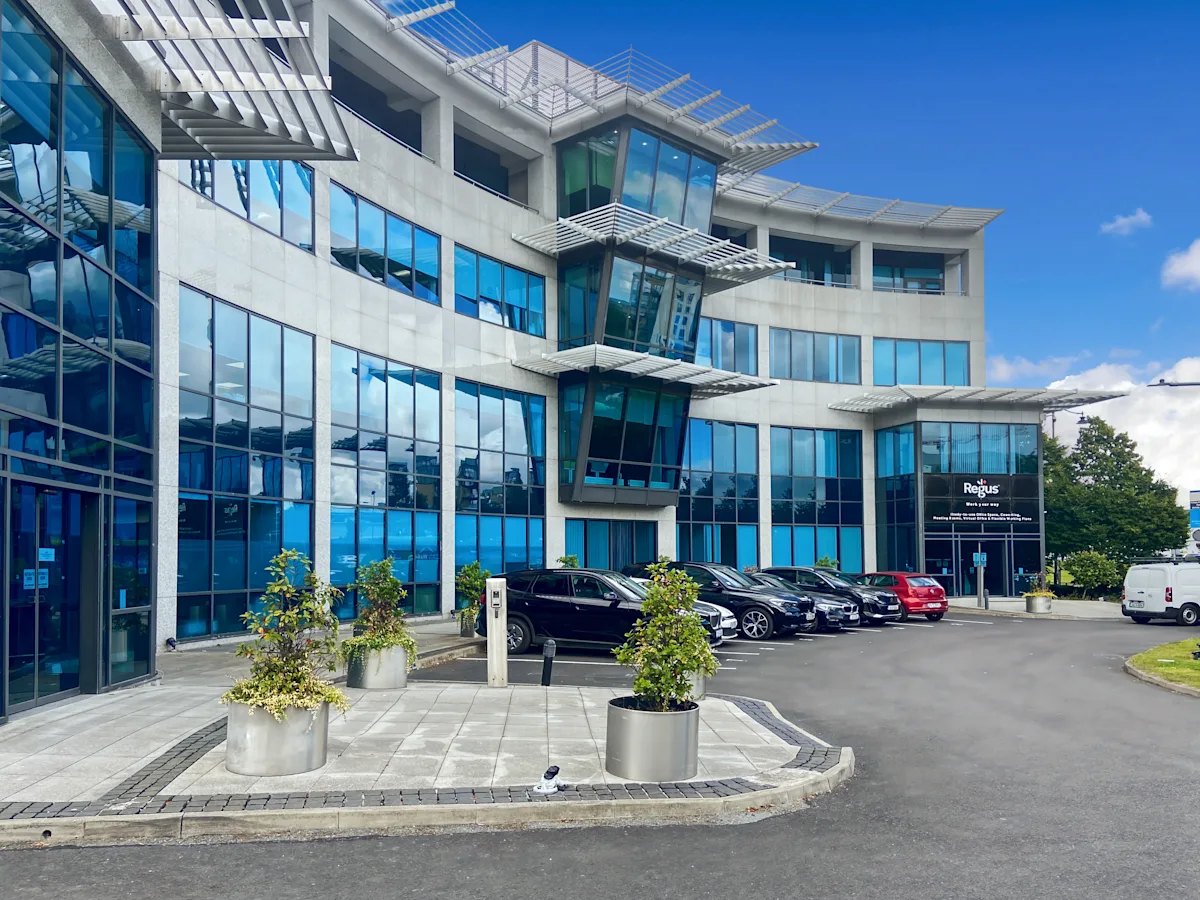 Commercial office building serviced by Dublin Jets